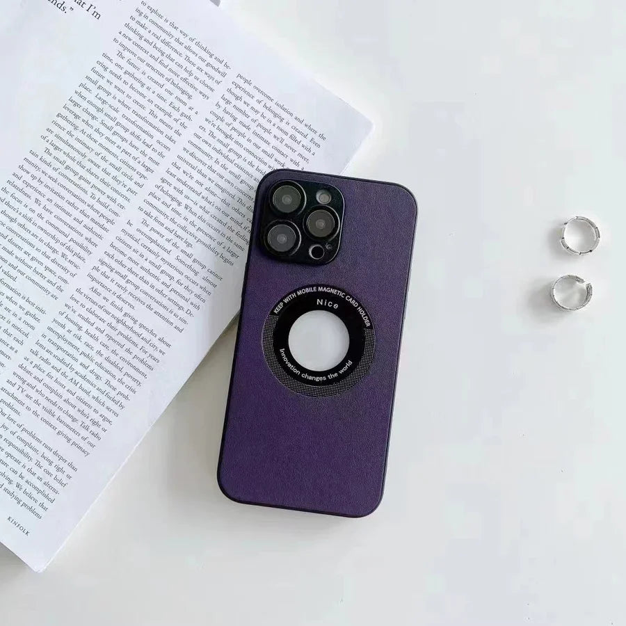 Skórzane etui magnetyczne do iPhone'a